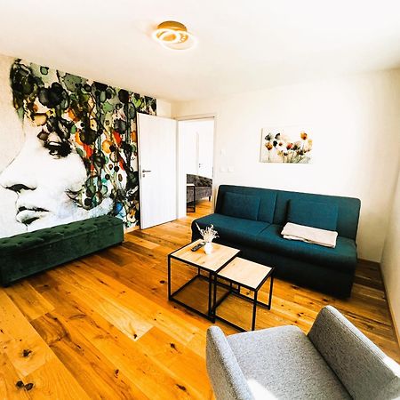 Ferienhaus Donauzeit 지그마링엔 외부 사진